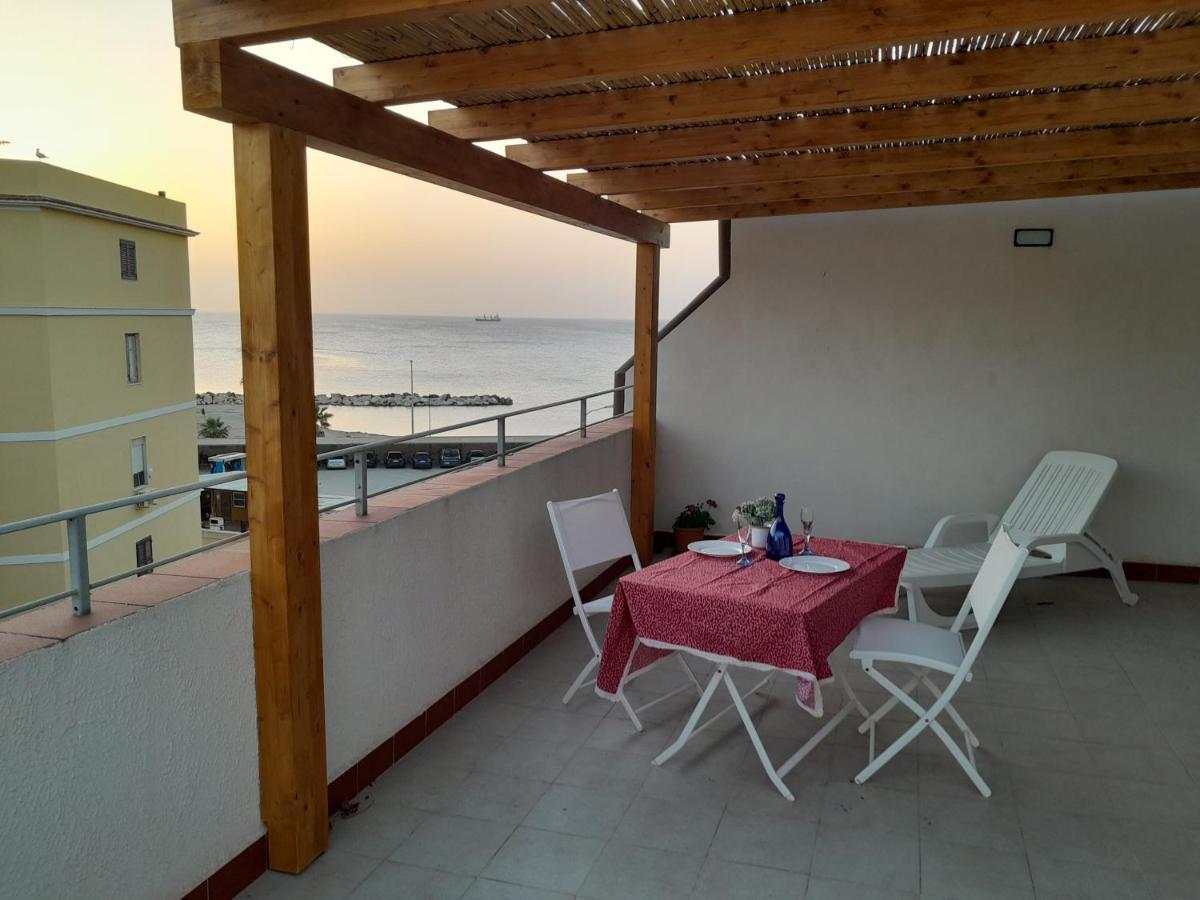 Case Vacanze "Residenze Trapanesi" Trapani Exterior foto